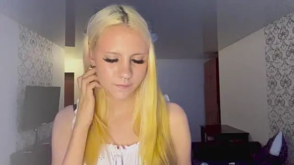 LanaLivee