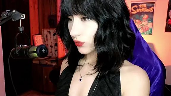 avi_frost