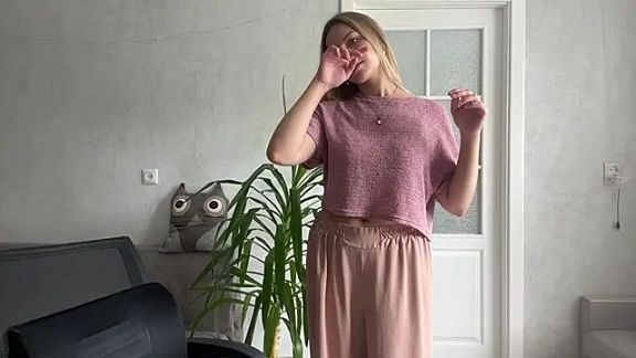 LaraineDomebo