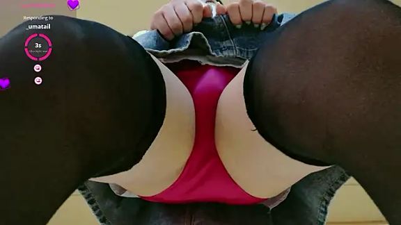 Mila_Velvet_LIVE