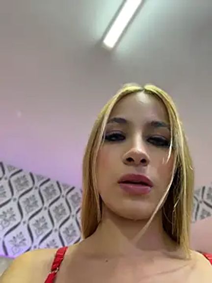 Chiara_Bond