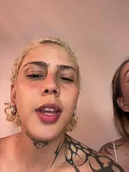 Velvet1_