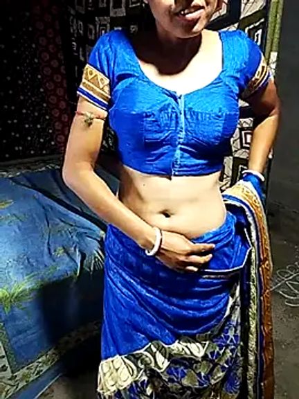 Hot_Urvashi_