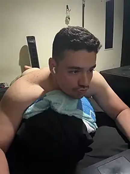 Valentino_ruiz