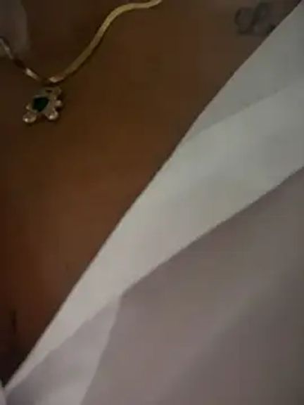 LuxeBrunetteXXX