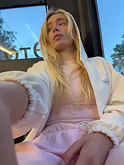 PollyDolly