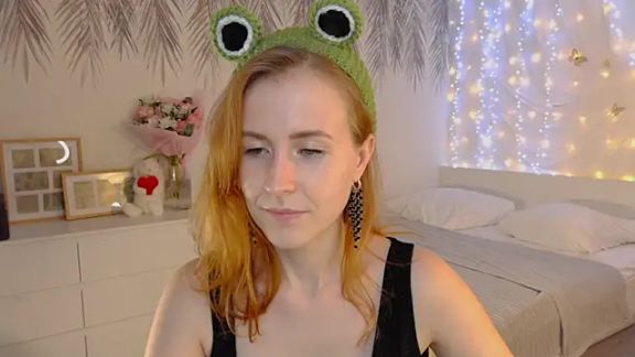 LeonaFoxx