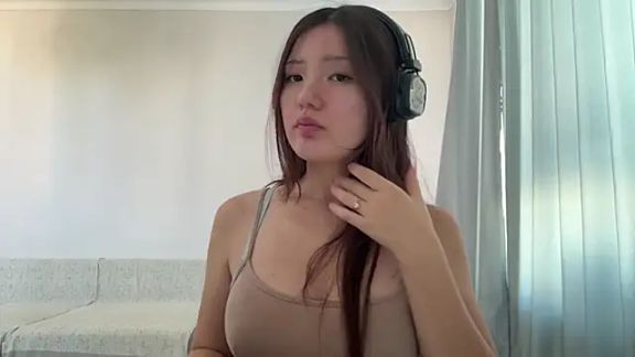 Laayla_