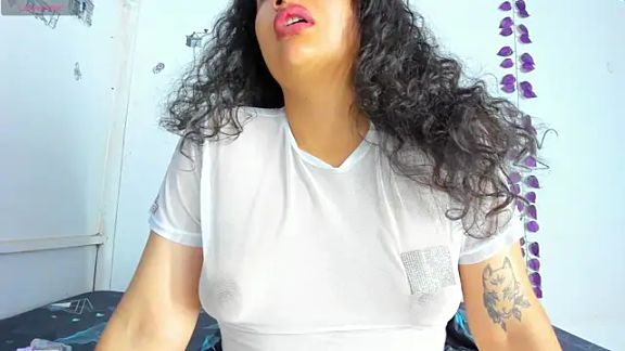 Mia_Cherryx