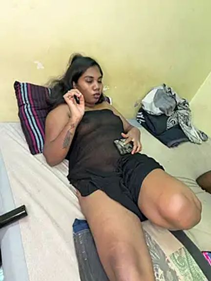 Sexytamilgirl_Harini