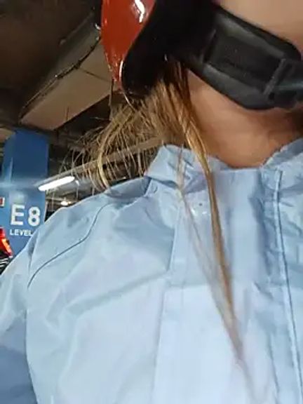 Wild_OfficeGirl_Margarett
