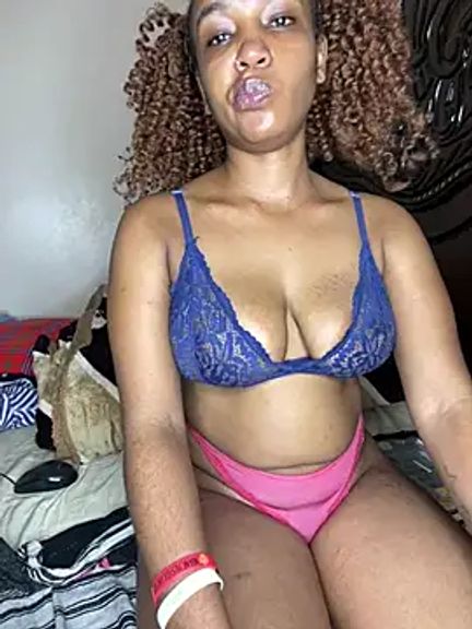 Cute_luna69