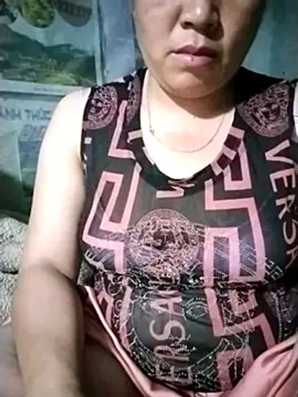 Loti_sexy
