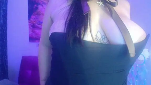 little_isacrazy