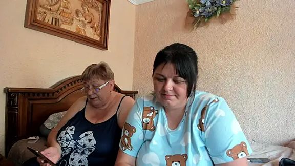 SweetLenaandNatalia