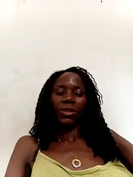 Prittty_slim_pussie
