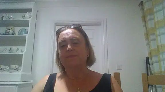Curvy_Coral50