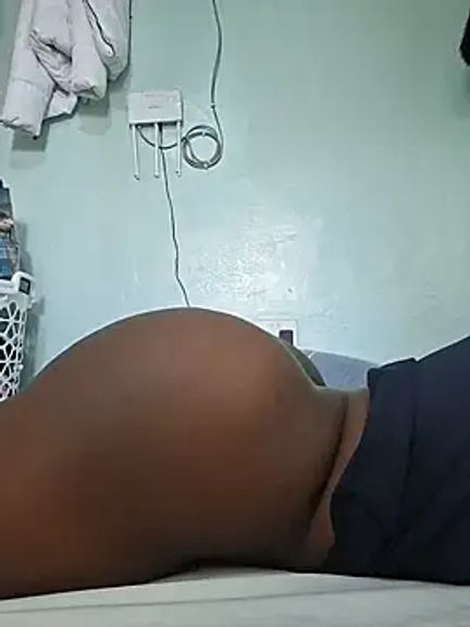 SexyBootyAlien