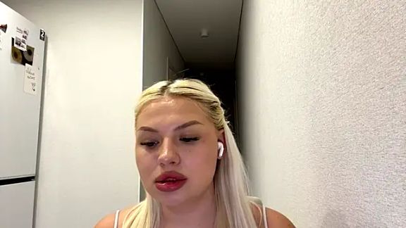 LustLips