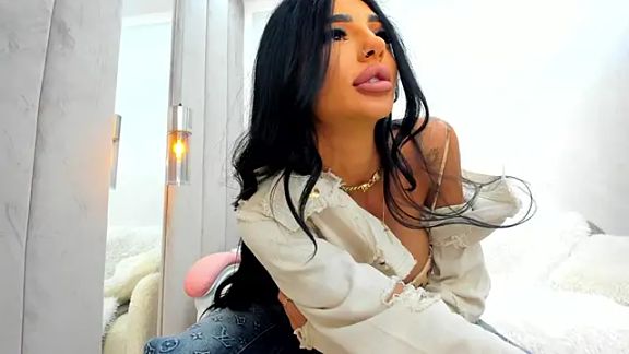 Britney_Charm_