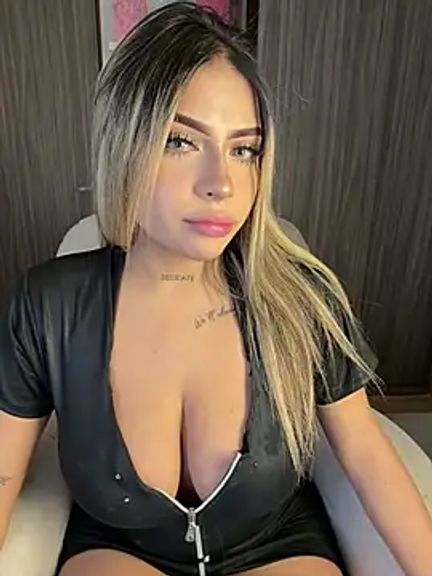 MiaWhitePink_