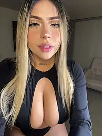 MiaWhitePink_