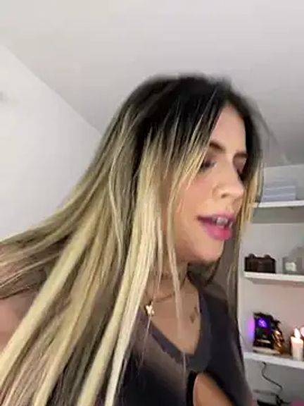 MiaWhitePink_