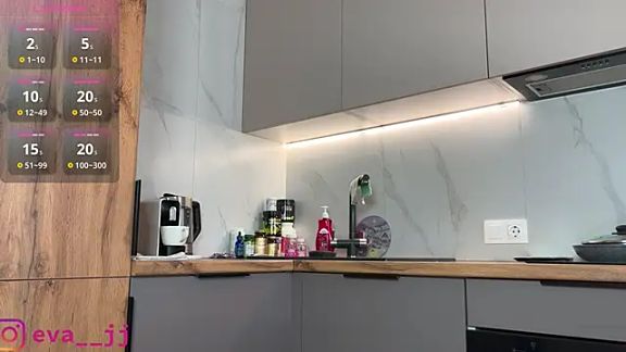 Eva_JJ