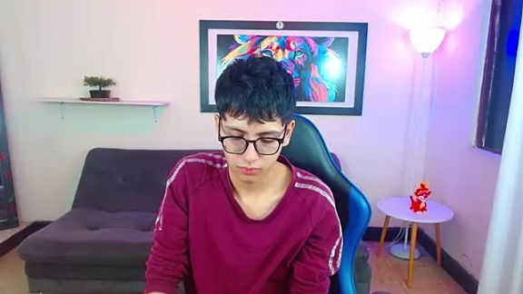 alexcum_18