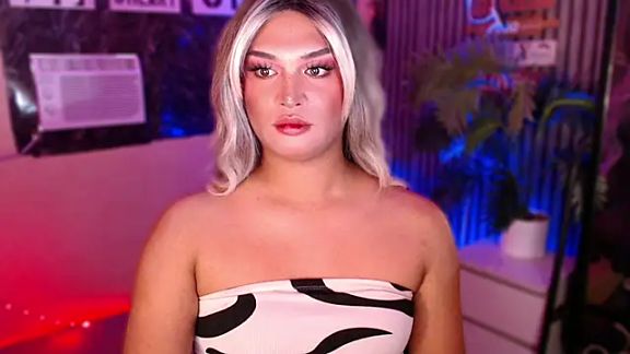 Sofia_Smith_23