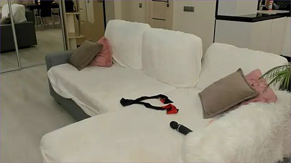 _yessJulia_