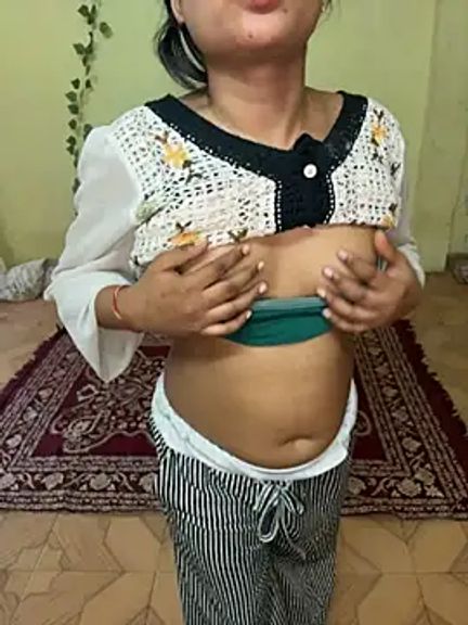 Desi_coupleShow