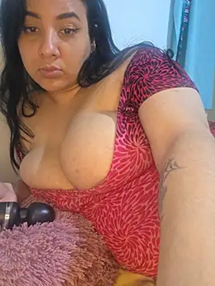 rosebigboobs