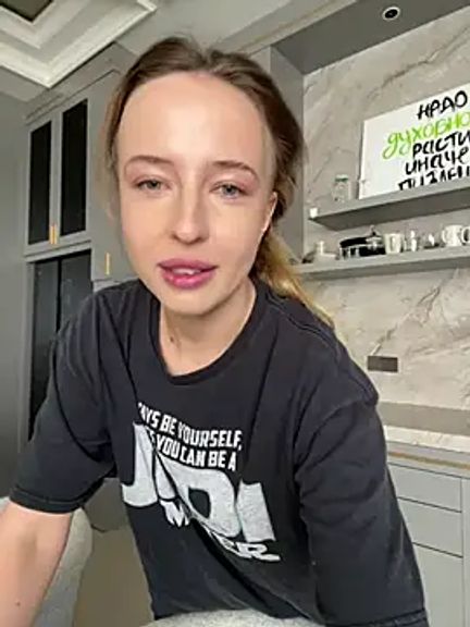 Nura_n_Sarah