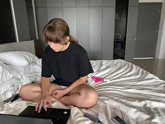 Nura_n_Sarah