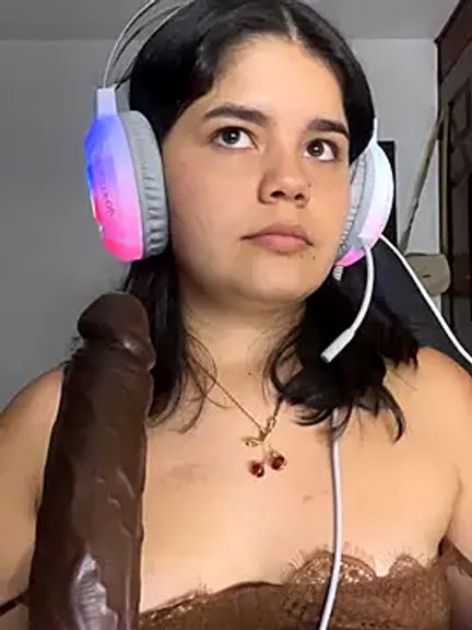 pretty_angela1