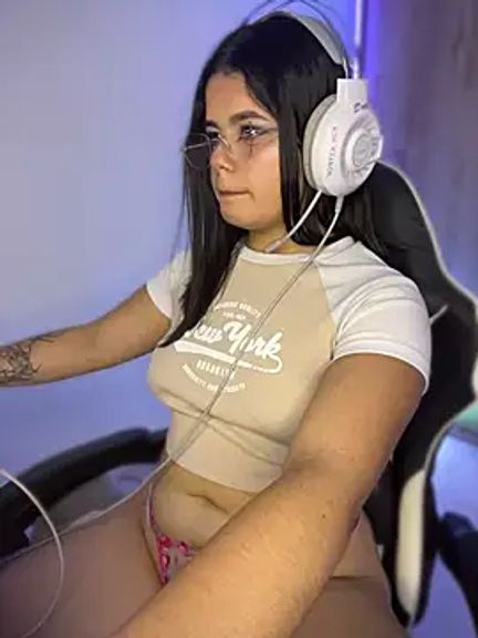 2Angela_
