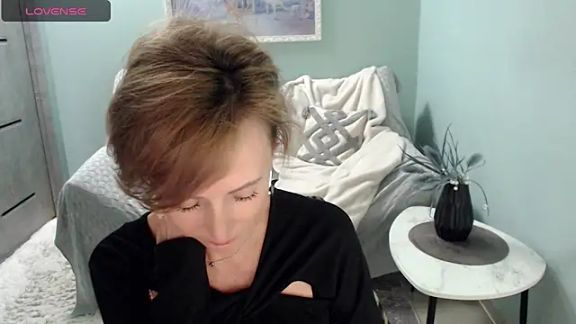 HornyMilf_777