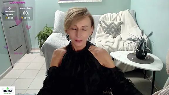 HornyMilf_777