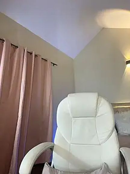 megan_connor_