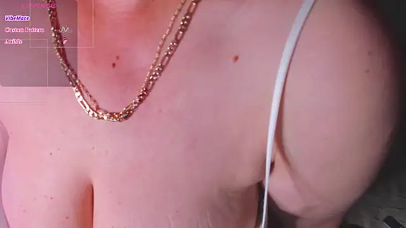 Super_titssss