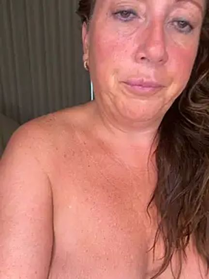 xsexycurvymilf