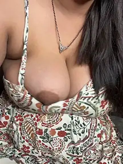 Miss-Ayraa