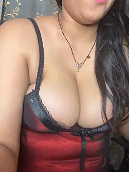 Miss-Ayraa