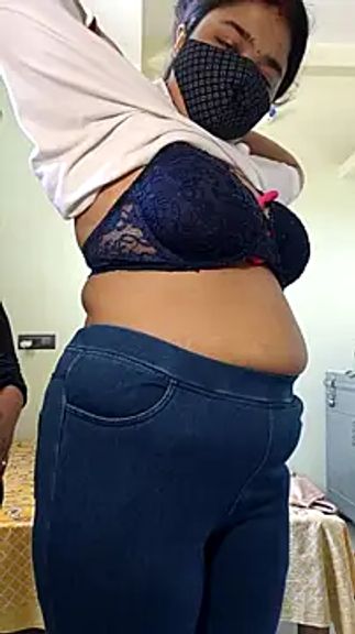 Hotty_Mona