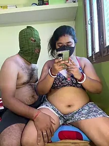 Hotty_Mona
