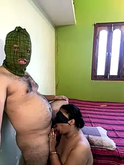 Horny_Riya_