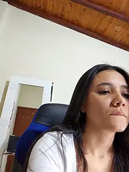 anny_vittar