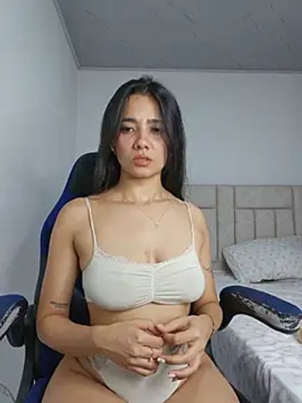 anny_vittar