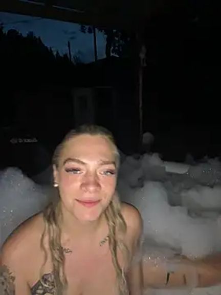 LizzyLush_